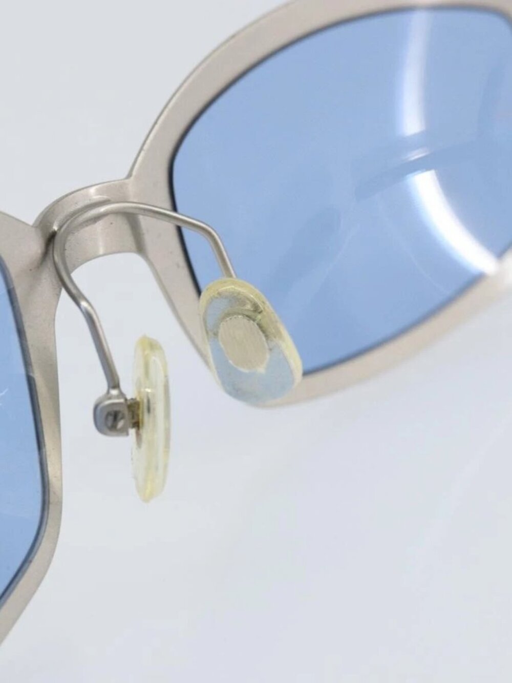 CHANEL Sunglasses metal Blue CC - Picture 11 of 12